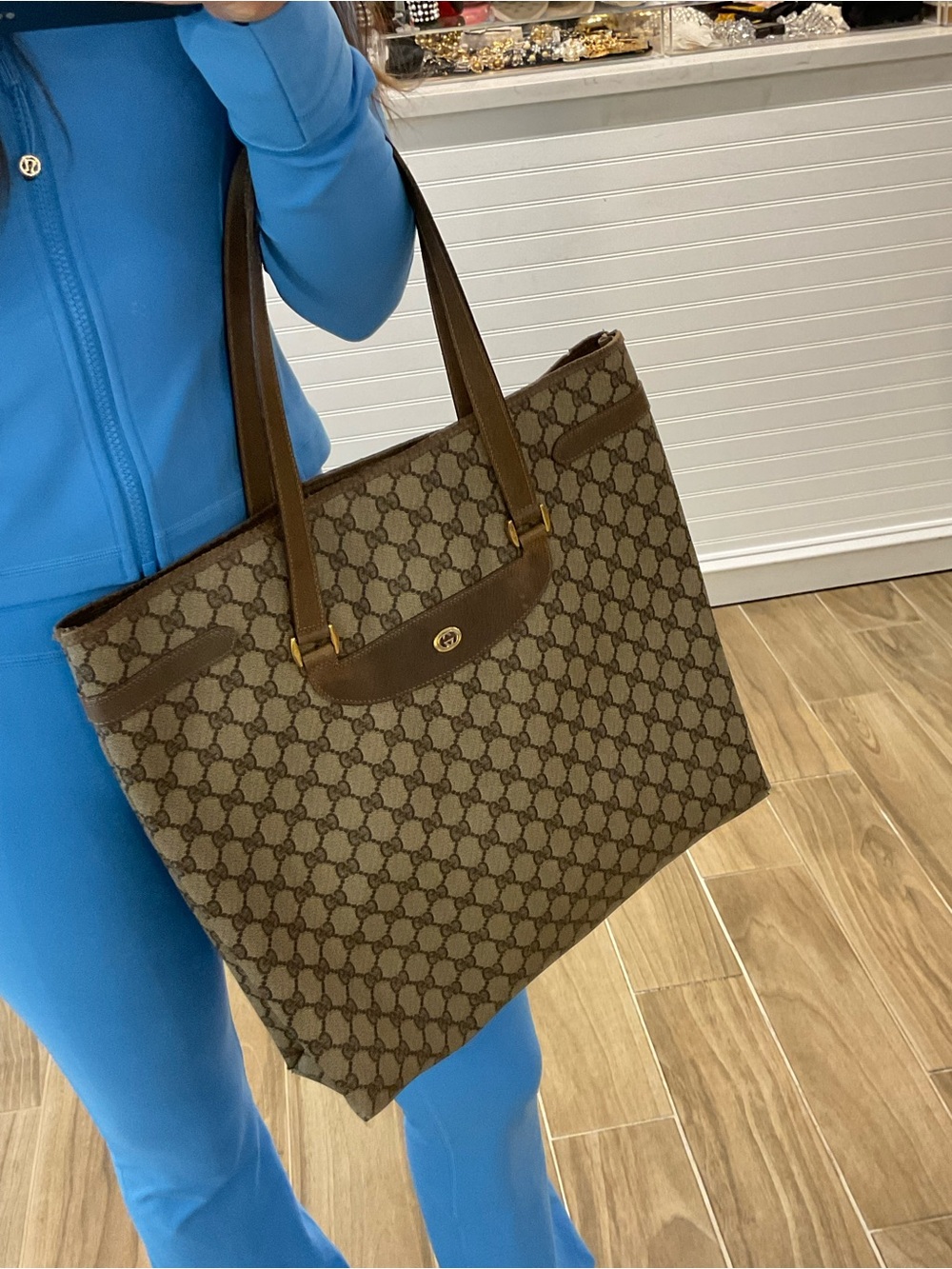 Gucci Tote - Picture 10 of 14